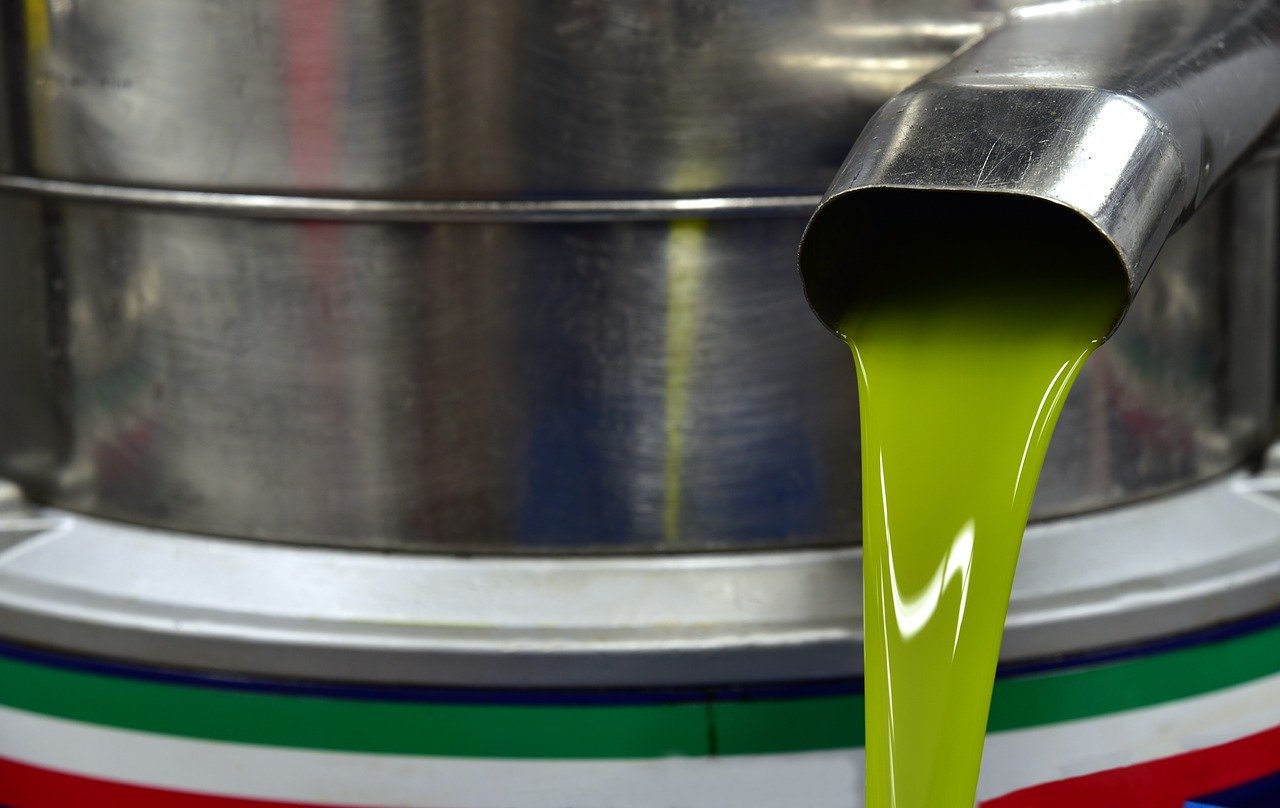 Qual è il processo di produzione dell’olio d’oliva?